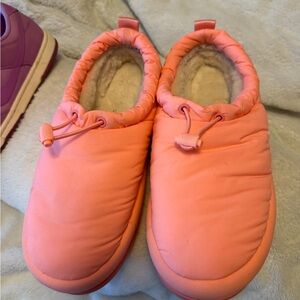 UGG Coral Pink Puffy Slippers